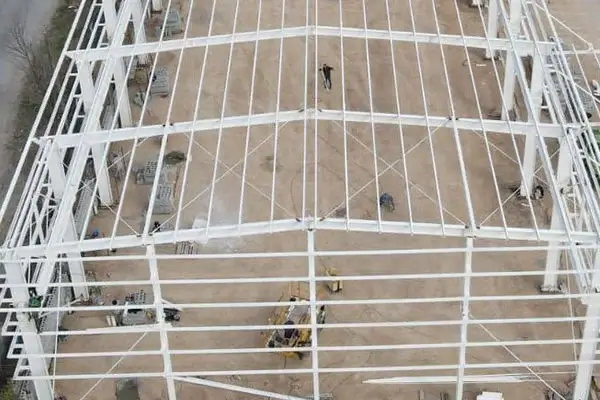 Estructura metálica de alma llena